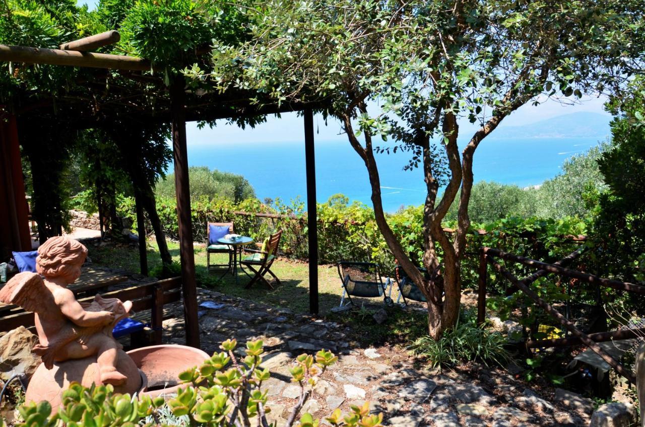 Terrazza Degli Angeli Villa Асчеа Екстериор снимка